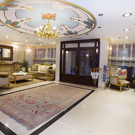 White House Hotel 4*