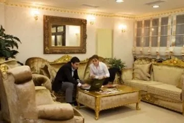 Otel White House