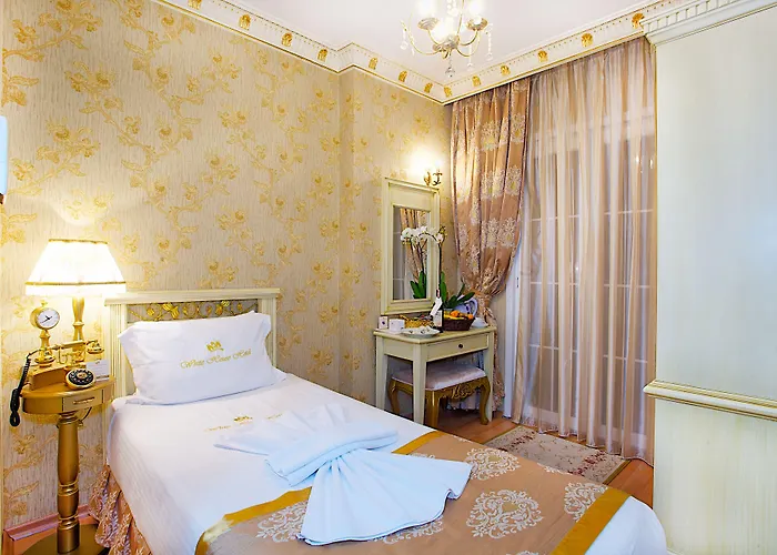 Hotel White House 4*