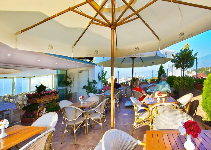 White House 4* Istanbul