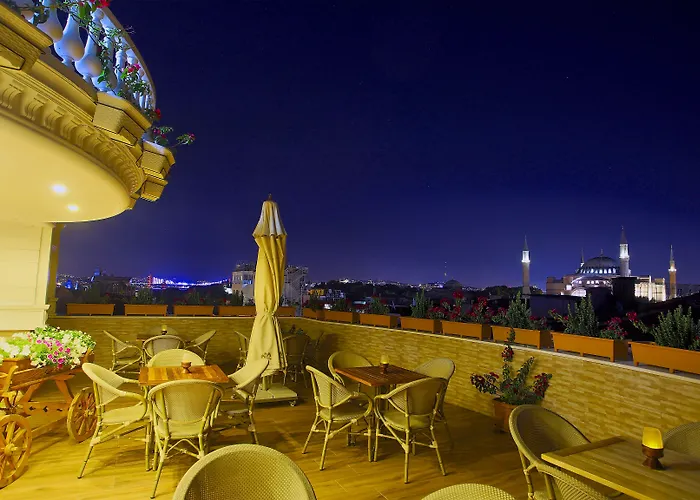 Hotel White House 4*