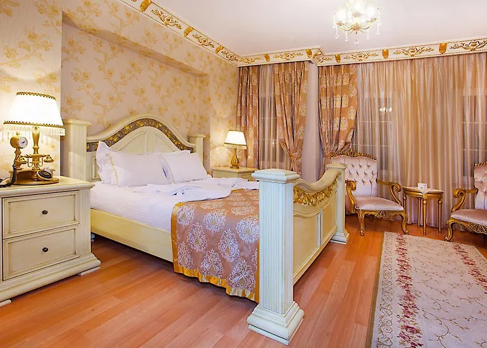 Hotel White House 4*