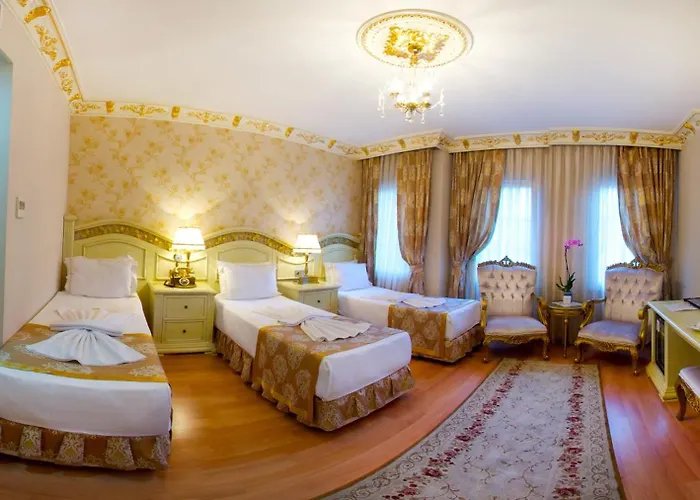 Hotel White House 4*