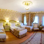 فندق وايت هاوس 4*