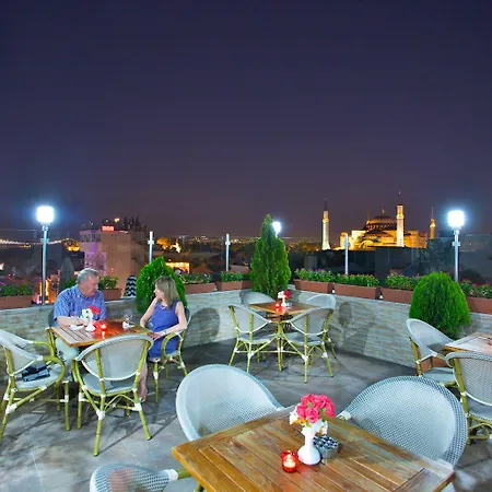 酒店 伊斯坦布尔白宫酒店 4*